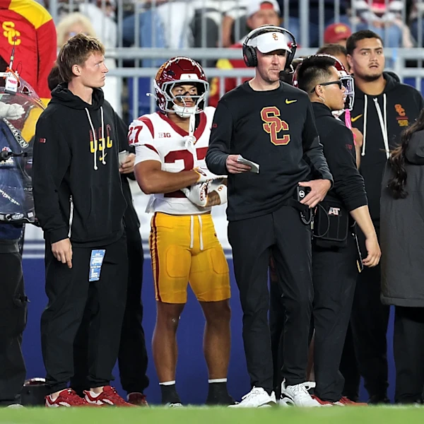 Lincoln Riley must redeem himself to USC fans—PSU win was great start