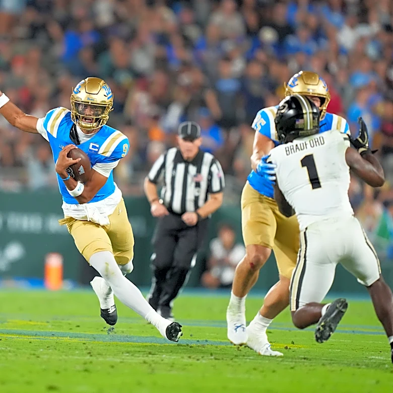 Bob Chesney speaks on Nico Iamaleava's willingness to take hits