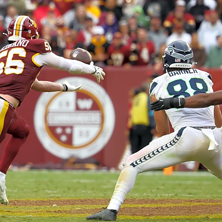 Former UCLA linebacker Kain Medrano clinches game for the Commanders