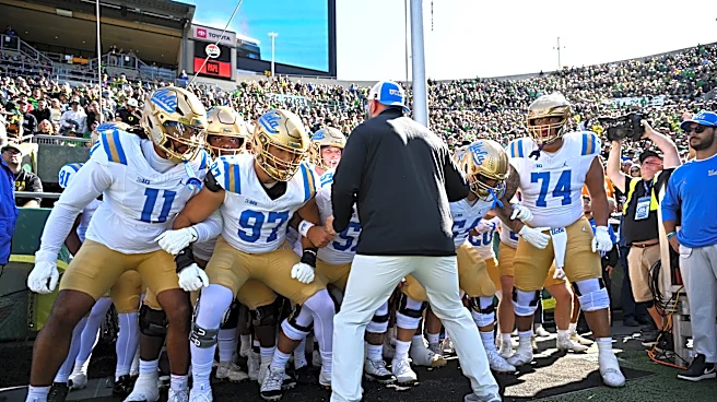 No. 21 UCLA stays perfect, Bruins knock off No. 13 Oregon 17-15