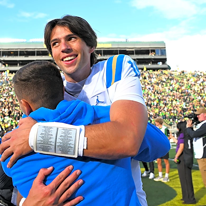2026 Big Ten Roundup Week 6--UCLA stuns Oregon, Illinois' OT win