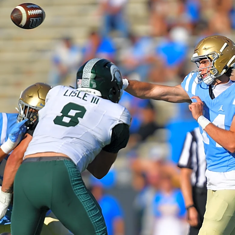 Bob Chesney was not quite impressed with UCLA's home crowd in Week 8