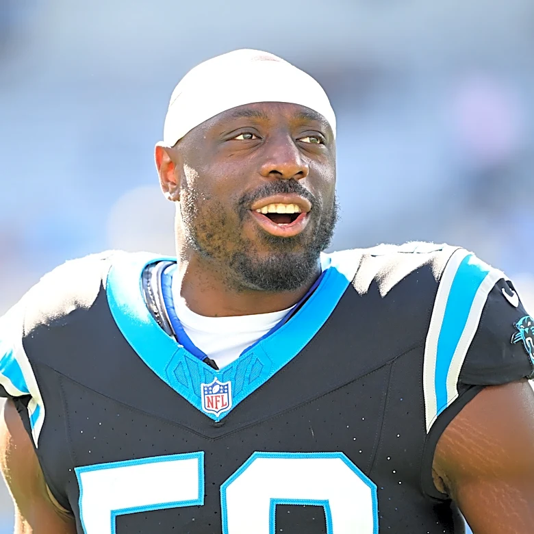 Former Georgia LB earns first career high school coaching win