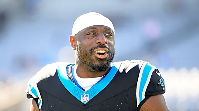 Former Georgia LB earns first career high school coaching win