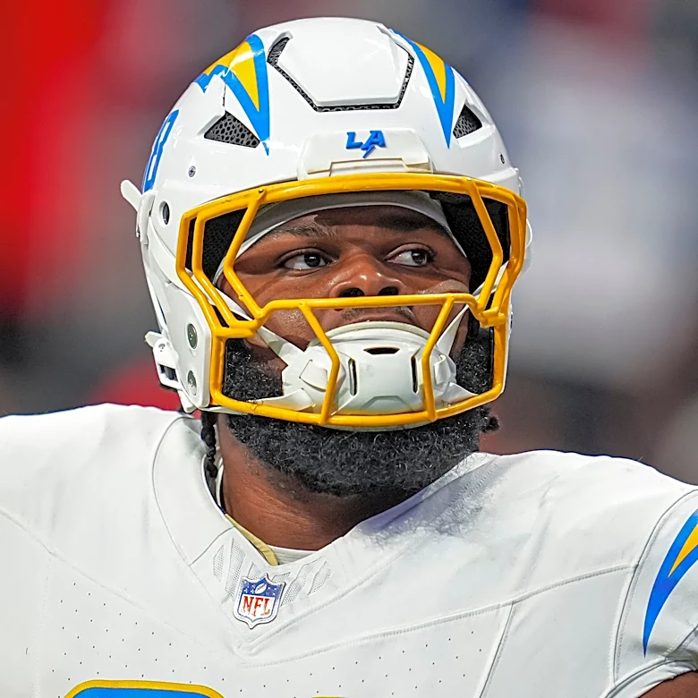 Miami Dolphins release former Georgia offensive lineman