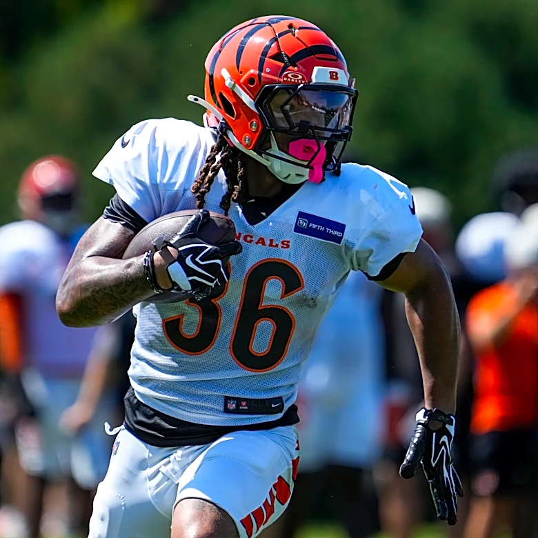Georgia running back waived by Bengals, assigned to practice squad
