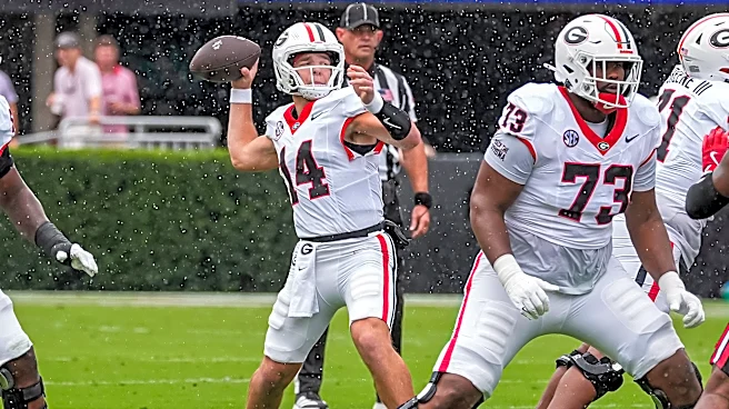 Gunner Stockton leads Georgia in 70-20 win over Western Kentucky