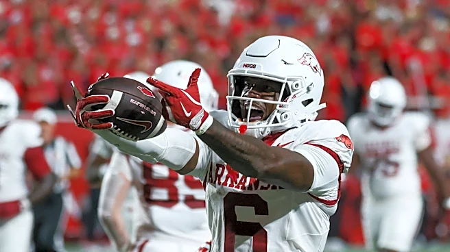 Georgia football opens as enormous road favorites at Arkansas