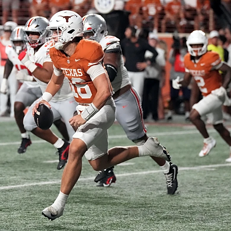 Rece Davis ranks controversial team at No. 1