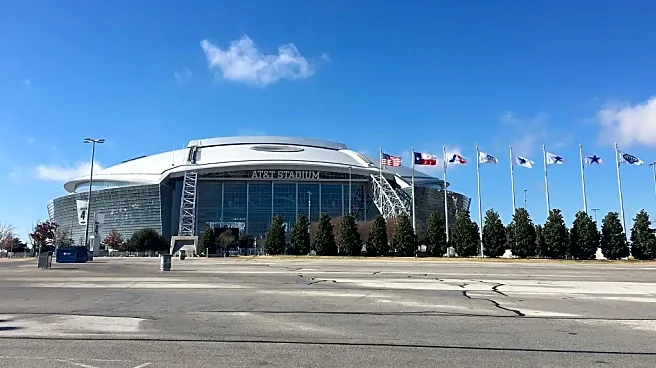 11 Pro Tips for Scoring the Best Holiday Travel Deals to an NFL Playoff City