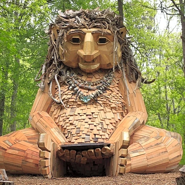 Beloved troll statue at Pease Park in Austin, Texas burns down