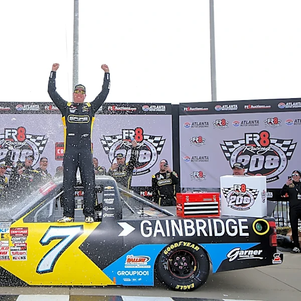Kyle Busch 911 call: NASCAR star coughing up blood day before death