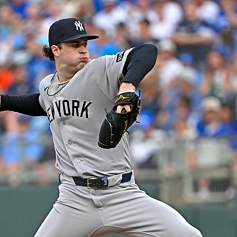 MLB Cy Young odds tracker 2026: Who are the favorites right now?