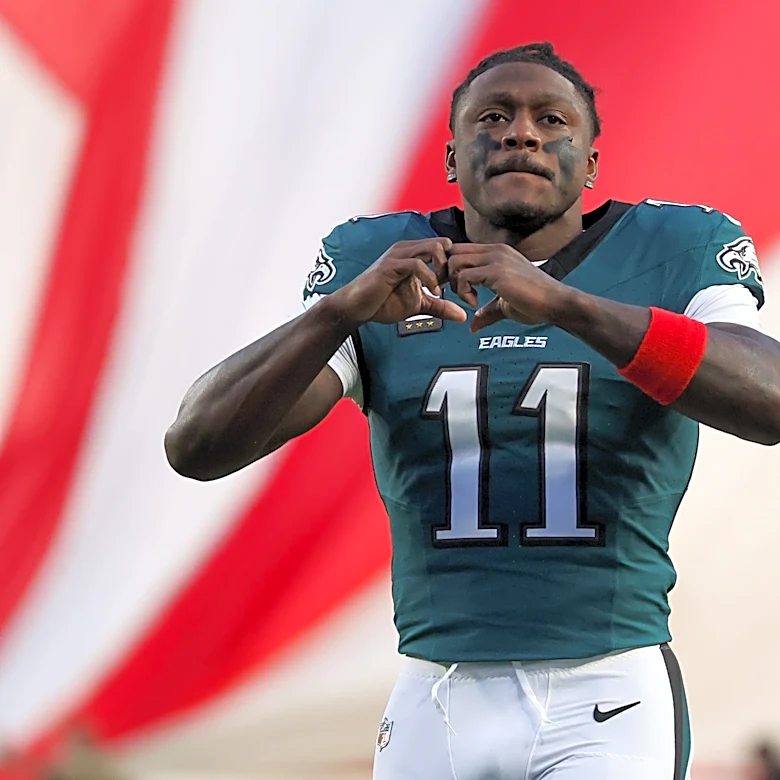 AJ Brown trade to Patriots feels inevitable. What QB Drake Maye said about star WR