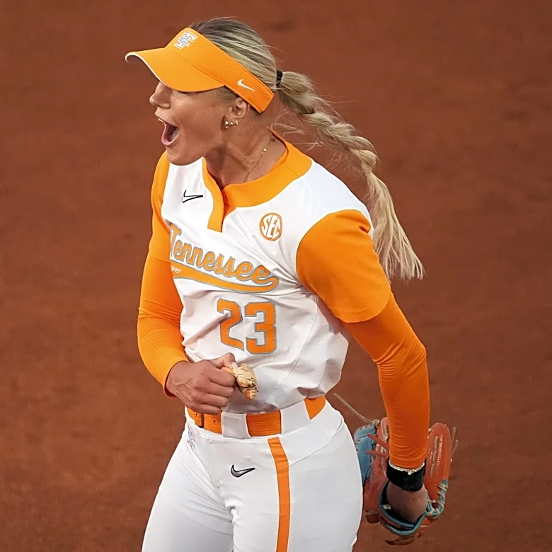 What channel is Texas vs Tennessee today? Time, TV for WCWS softball game