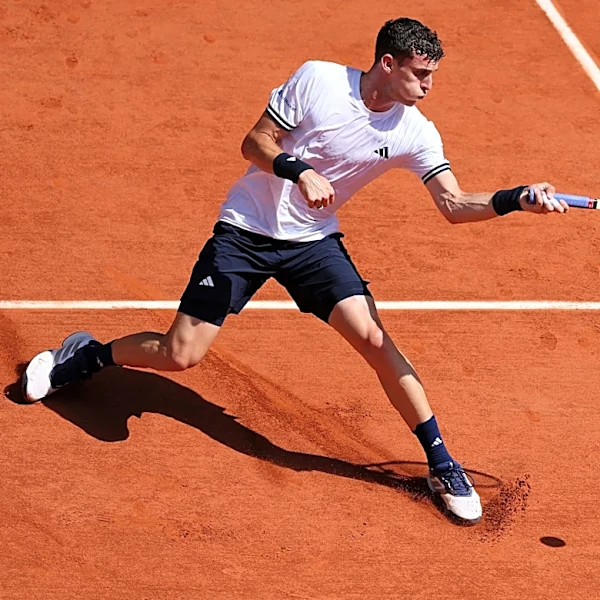 Who is Juan Manuel Cerúndolo, player who beat Jannik Sinner at French Open