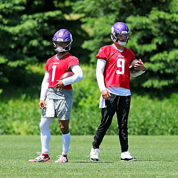 Kyler Murray, J.J. McCarthy on Vikings' QB battle mindset: 'We're both competitors'