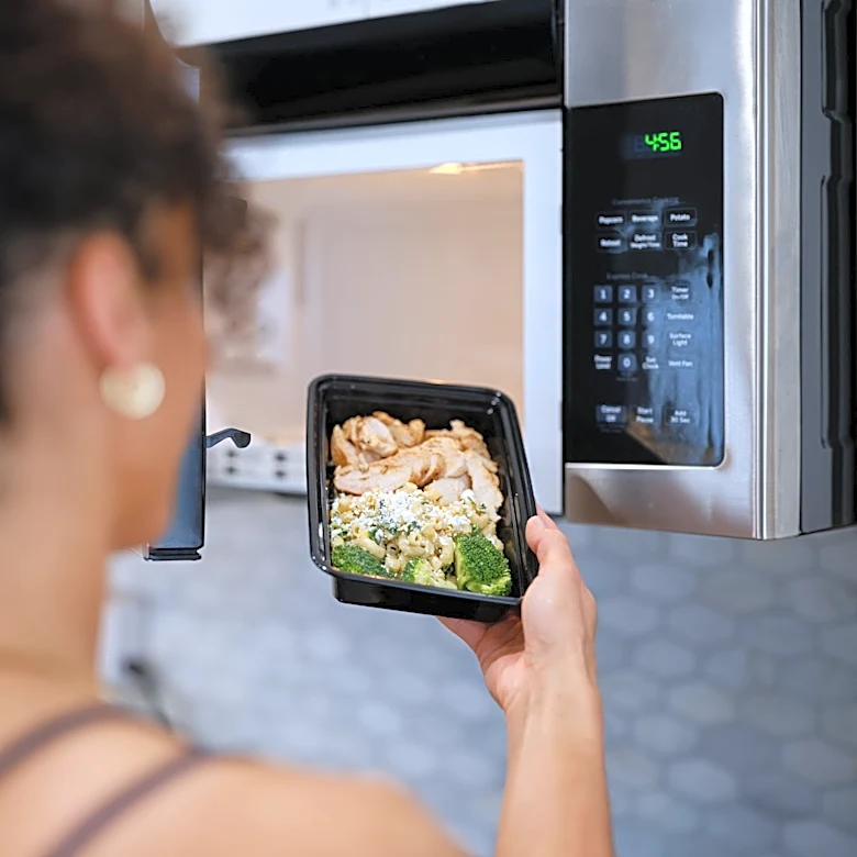 Watch out before you microwave your leftovers in a plastic container