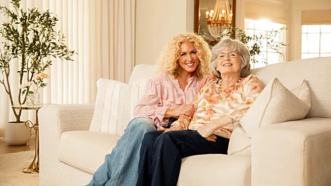 Little Big Town singer opens up about mom's battle with Parkinson's disease