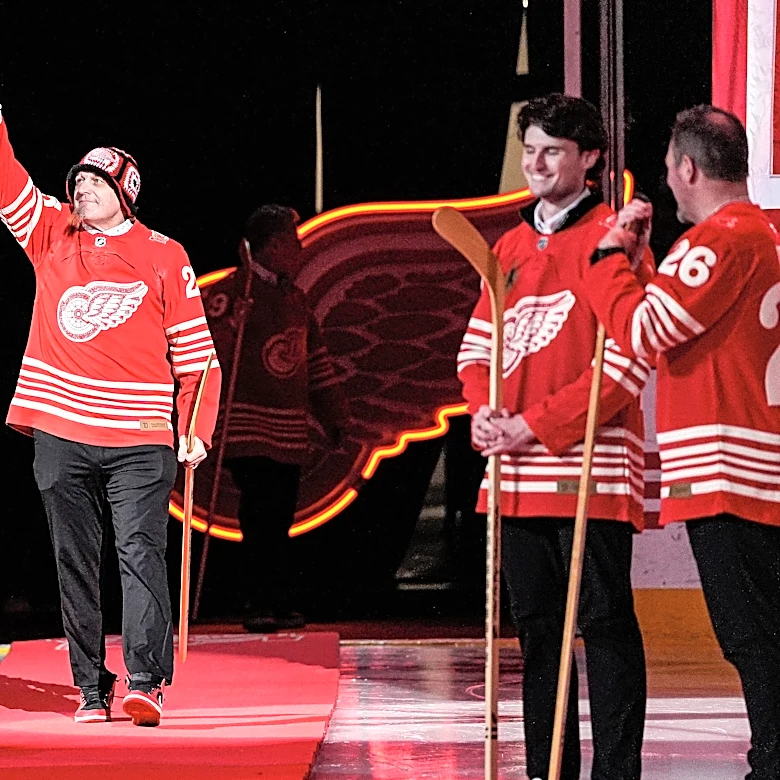 'Very sad': Darren McCarty pays tribute to foe-turned-friend Claude Lemieux