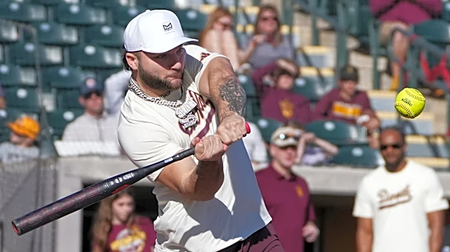 Giants RB Cam Skattebo hits home run, backflips at celeb softball game
