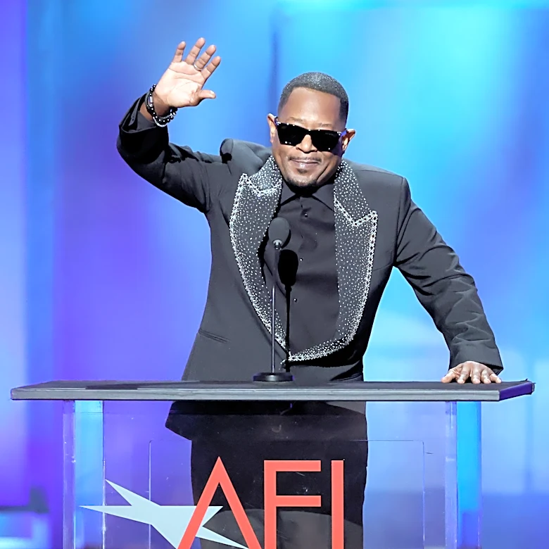 Martin Lawrence's photo snub story tops Eddie Murphy tribute