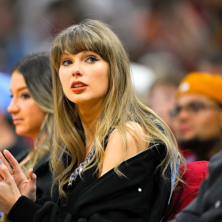 Taylor Swift's website has a 'Toy Story'-esque countdown.