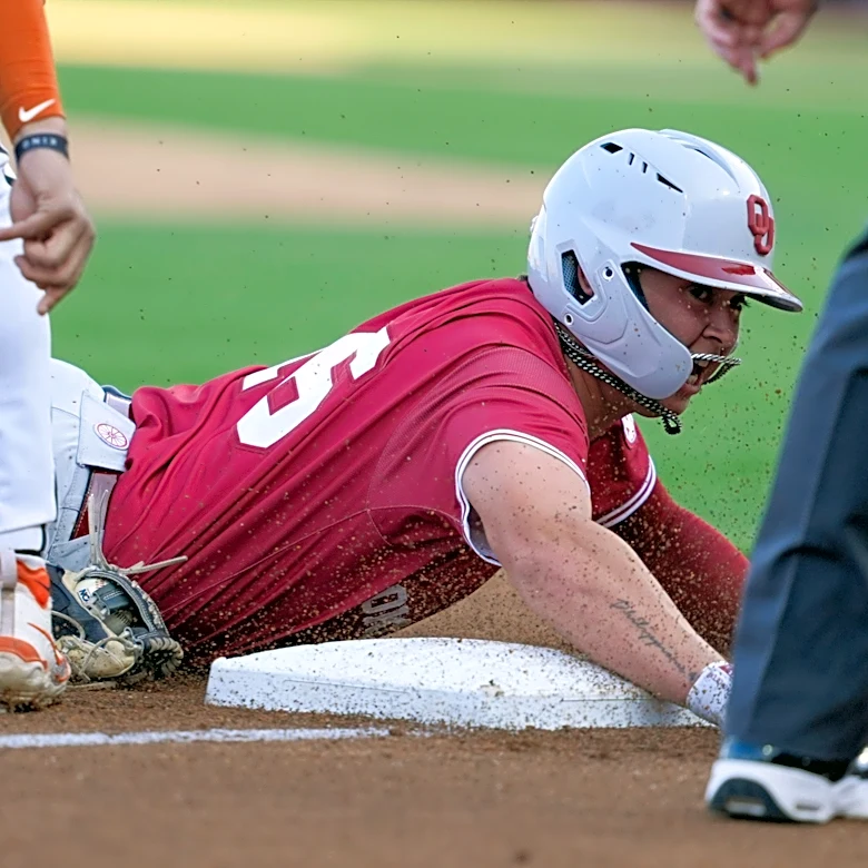 Oklahoma walks off No. 2 Georgia Tech as Sooners advance to super regionals