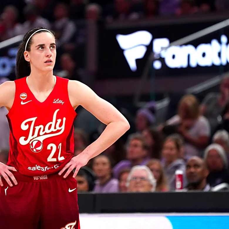 Fever's Caitlin Clark, Stephanie White downplay viral sideline exchange