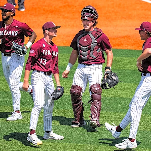 NCAA baseball tournament winners and losers: No. 4 seeds thrive, UCLA knocked out