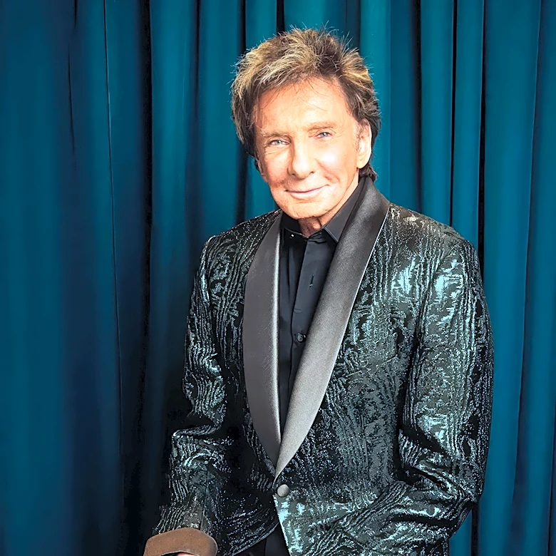 Barry Manilow reveals scary nights in ICU after cancer surgery – and the comeback ahead