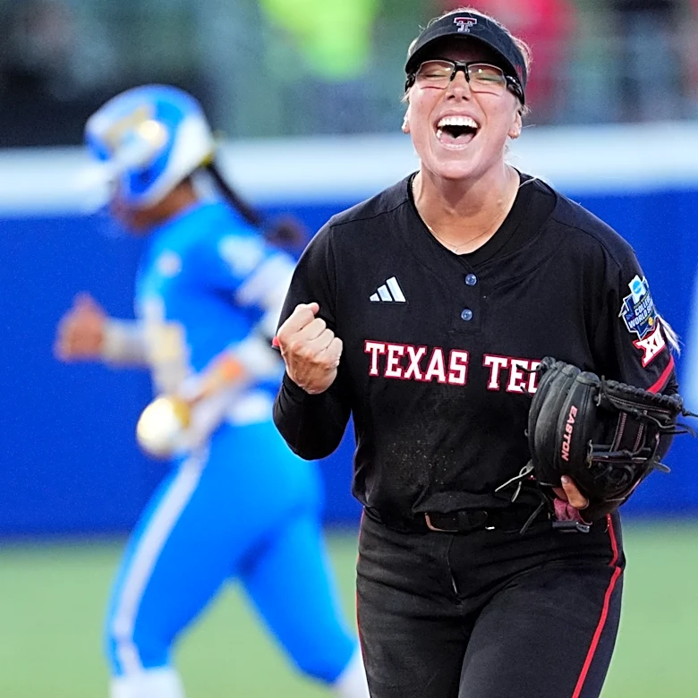 Mia Williams fuels Texas Tech's WCWS surge with 26 homers and walk-off for the ages