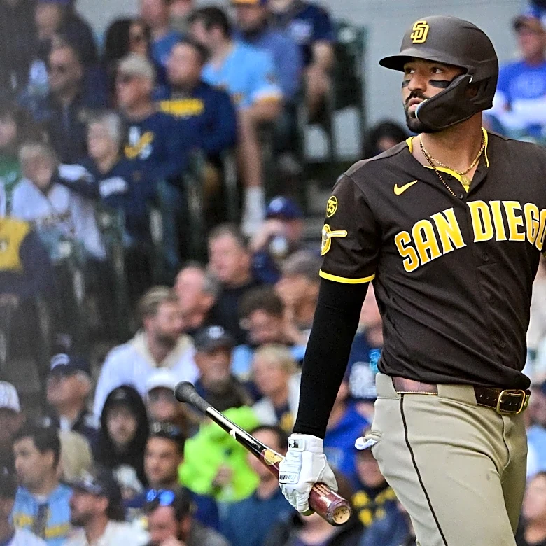 Padres DFA Nick Castellanos, bring horrible, brief era to a close