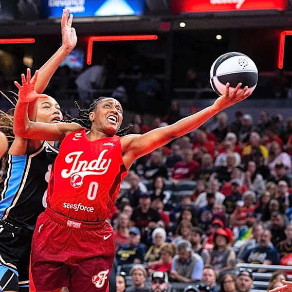 Kelsey Mitchell surpasses 5,000 point milestone in Indiana Fever's win