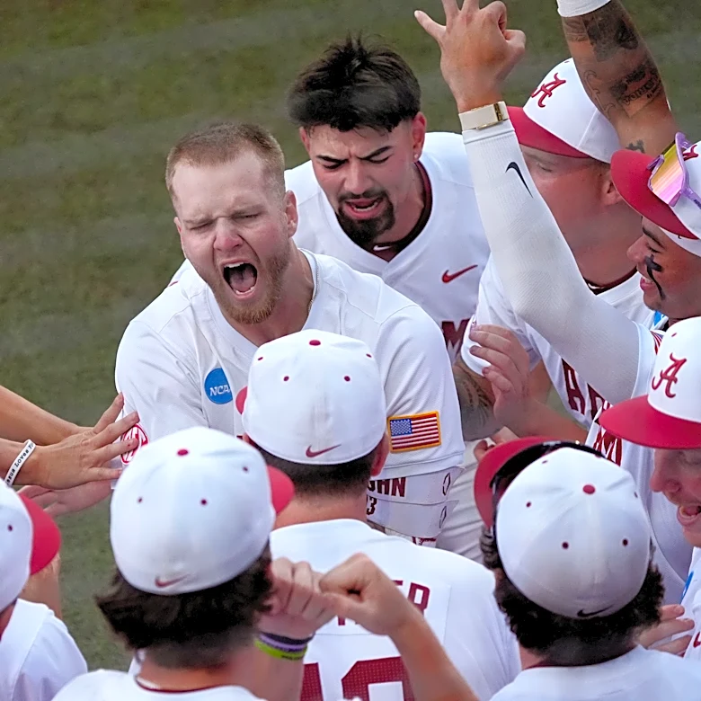 NCAA baseball super regional predictions: Expert College World Series picks