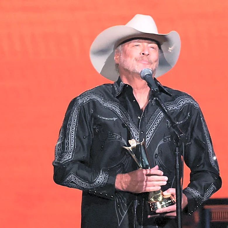 Alan Jackson to perform final farewell show on June 27 in Nashville, get tickets