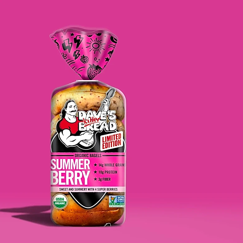 My new summer breakfast go-to is a limited-edition summer berry bagel