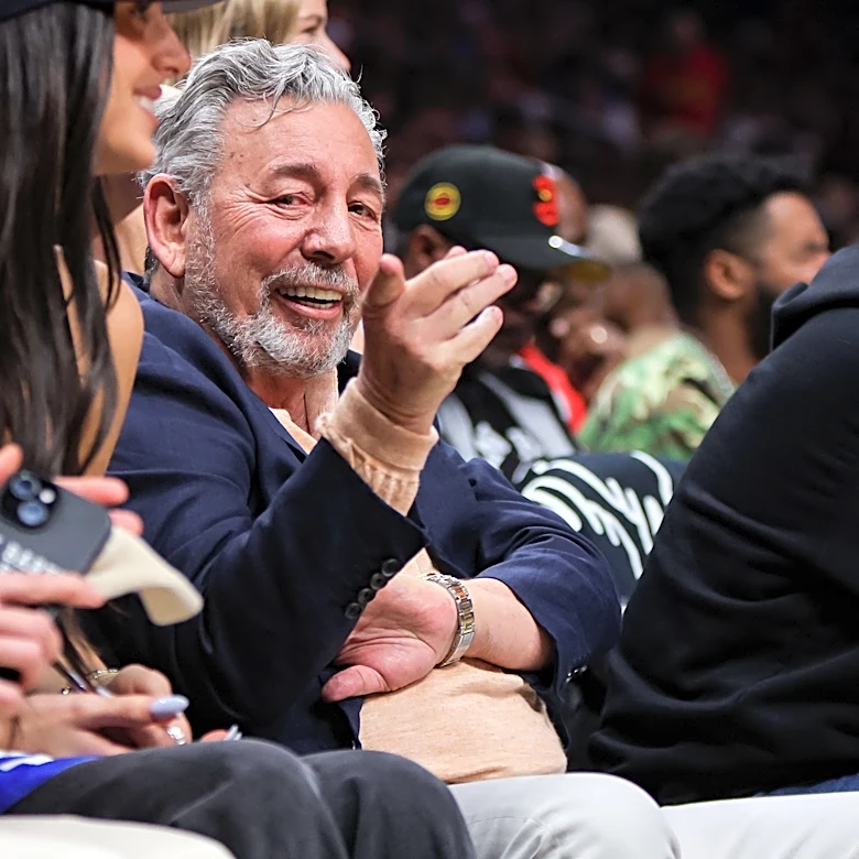 Donald Trump, James Dolan relationship: Knicks owner is major donor