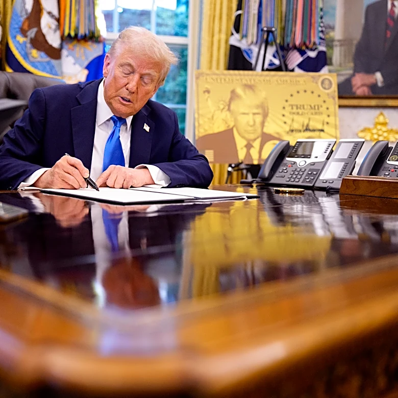 Trump's $100,000 fee on new H-1B visas struck down by judge