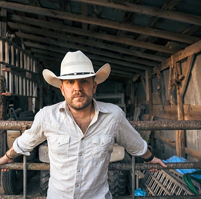 Country star Justin Moore stops touring with Riley Green amid health concerns
