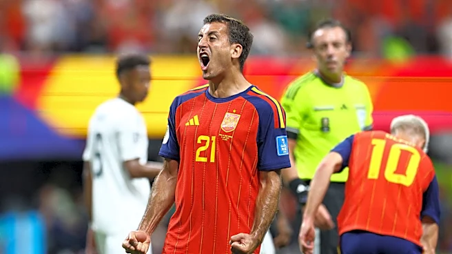 Spain goals from Mikel Oyarzabal scored in crazy 3-minute sequence vs. Saudi Arabia