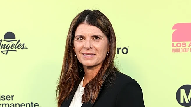 Mia Hamm 'not a fan' of World Cup hydration breaks. Here's why