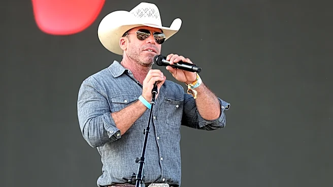 Taylor Sheridan blasts TV execs and critics, says they know 'nothing'