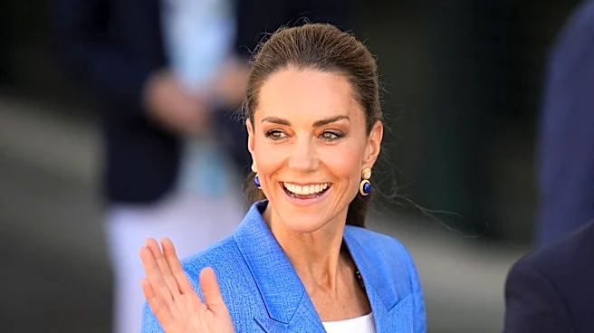 Princess Kate stuns at Wimbledon 2026, hands out tickets to fans