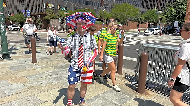 Crowds visit Philadelphia's Historic District despite sweltering heat