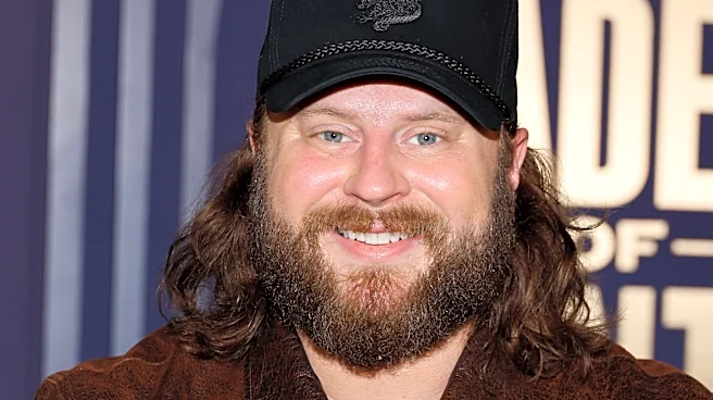 Country music star shares weight loss milestone after binge-eating battle