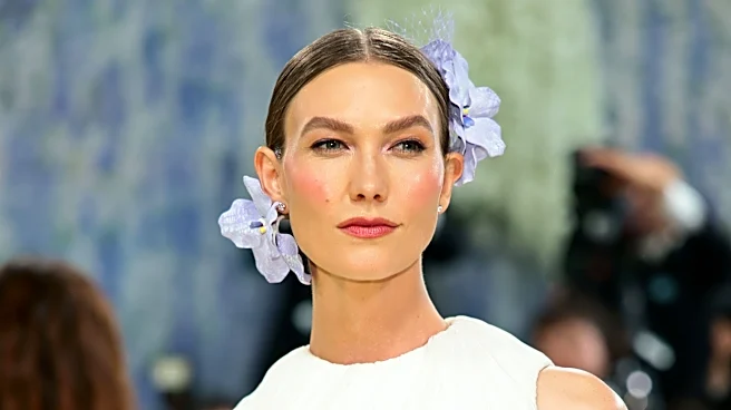 Karlie Kloss returns to the runway for Schiaparelli's eye-popping new show