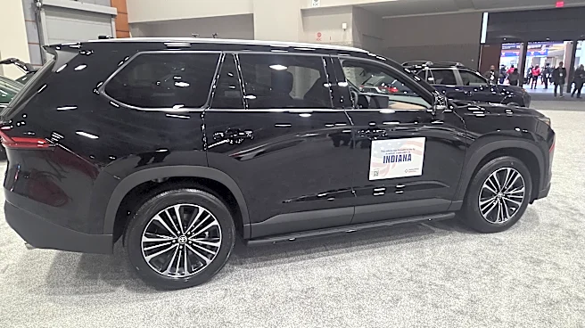 I drove a very popular SUV. Toyota's Grand Highlander gets our OK