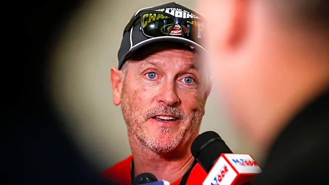 Hurricanes owner Tom Dundon engraves family members before players on Stanley Cup