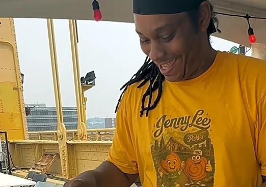 Picklesburgh brings big business boost to local Pittsburgh shops